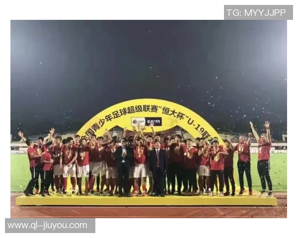 尚帕尼盛赞文班训练效果未来表现将更加令人惊叹